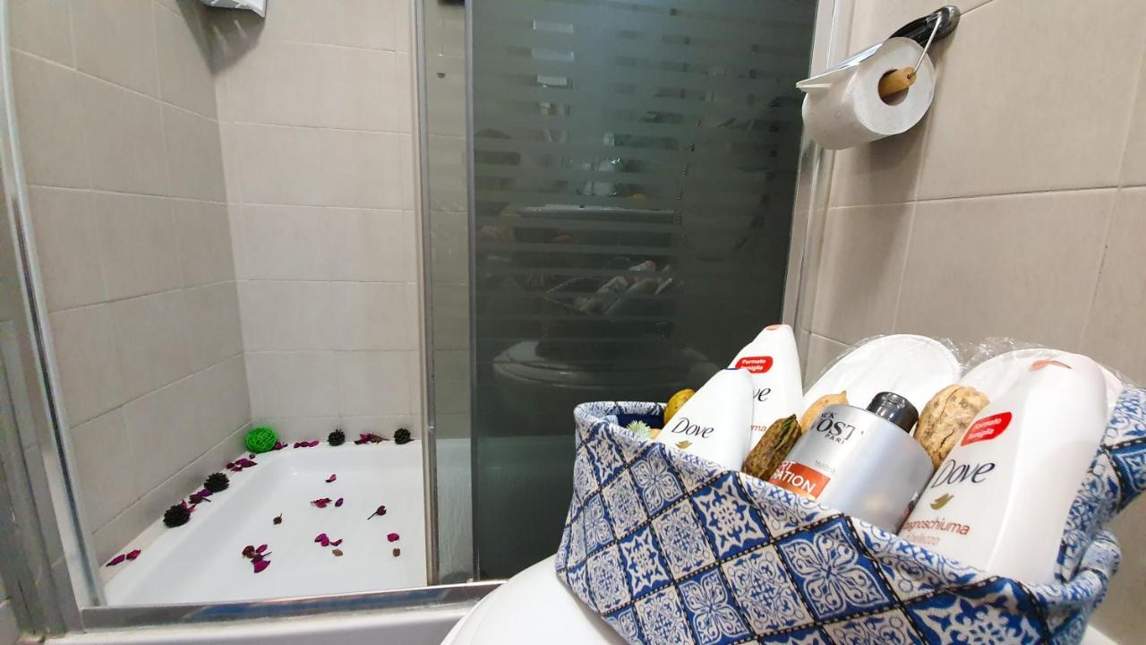 A Casa Simpatia - A Richiesta Parcheggio Gratuito ! Hotel Rome Buitenkant foto